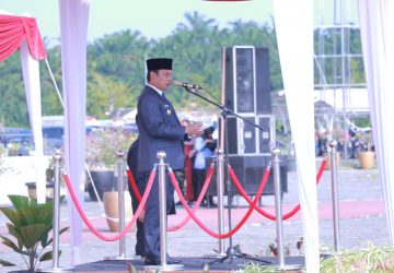 Pj Walikota Pekanbaru Pimpin Upacara Peringatan Hari Pahlawan ke-78