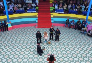 Tarian Sakral Ngagah Harimau Memukau Penonton Saat Pembukaan Festival Kerinci ke XXl