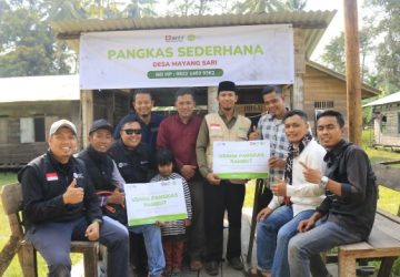 MTT Sumbagteng dan IZI Riau Salurkan Bantuan Alat Pangkas Rambut Kepada Bapak Darul Azim