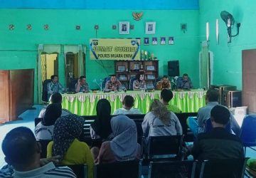 Polres Muara Enim Gelar Jumat Curhat di Desa Tanjung Serian
