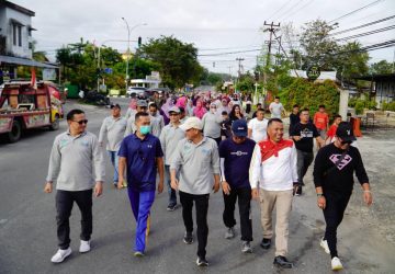 Sekda Kampar Hambali Buka Car Free Day dan Pemeriksaan Kesehatan Pada Hari Kesehatan Nasional