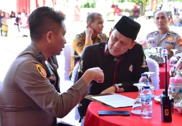 Ikuti Zoom Meeting Kunker Wakapolri di Polda Riau, Pemda Kampar Bersama Polres Kampar Bagikan 1.500 Paket Sembako Untuk Masyarakat