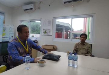 Sering Padam Lampu!!! Sokhiatulo Laoli Kunjungi Kantor Operasional PLTMG di Jalan Turenda