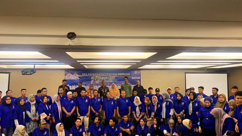 Pengusaha Muda Ginno Irwan Tampil Sebagai Pemateri Pada Pelatihan Kreatifitas Kota Padang