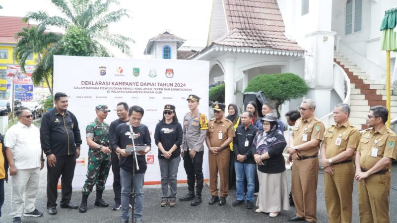 Ketua DPRD Rohil Bacakan Ikrar Naskah Deklarasi Kampanye Pemilu Damai Tahun 2024