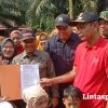 Bupati dan Wabup berkunjung warga Terdampak korban Banjir di kecamatan Bantan