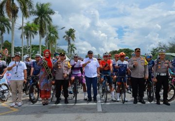 Start Pelepasan Balap Sepeda Etape Satu Dilepaskan oleh Bupati Siak H. Alfedri