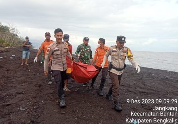 Hilang di Kuala Sungai Liong, Warga Berancah Ditemukan Tewas di Pantai Penampar