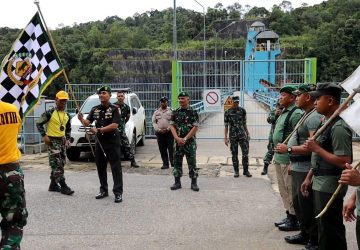 Dandim 0313/KPR Lepas Tim Napak Tilas Dalam Rangka Memperingati Hari Juang TNI AD Tahun 2023