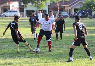 Red Brothers Menang Melawan KUPT Kesehatan Tanjung Bintang pada Pertandingan Persahabatan