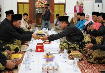 Bupati dan Wakil Bupati Dipinang LAMR Bengkalis, Untuk Diberi Gelar Adat