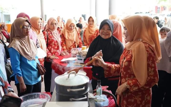 DWP Lampung Selatan Gelar Pelatihan Pengolahan Makanan Berbahan Dasar Ikan