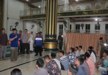 Bupati Tanjabbar Bersama Kapolres dan Dandim Tinjau Lokasi Banjir Batang Asam