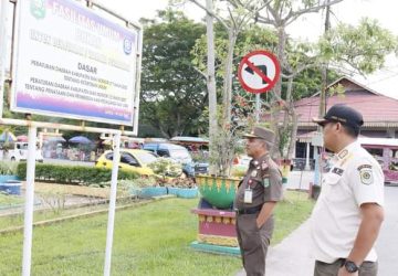 Satpol PP Siak Terapkan Sanksi Denda, Bagi Warga Ketahuan Buang Sampah Sembarangan