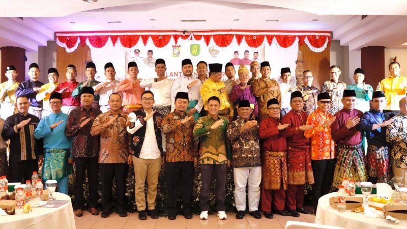 Pelantikan PMKJ Jakarta, Hambali: Bersinergi Berikan Kontribusi Ide dan Pemikiran Dalam Membangun Kampar