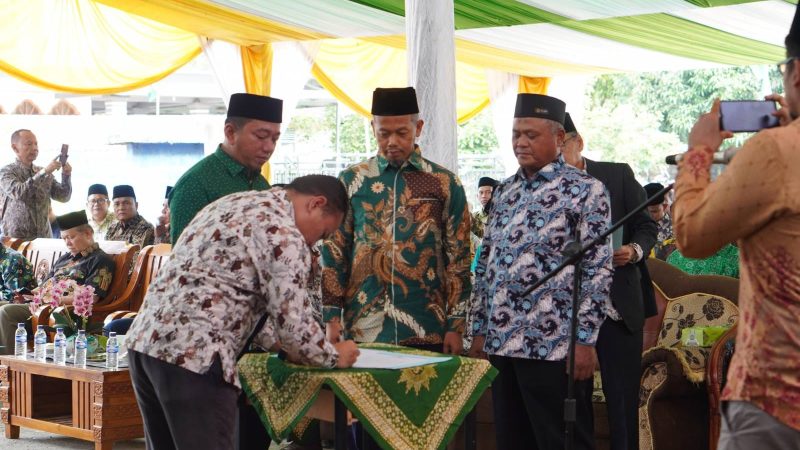 Pelantikan PC Muhammadiyah Kuok, Pj Bupati Kampar: Sangat Besar Kontribusi Muhammadiyah Terhadap Pembangunan SDM Kampar