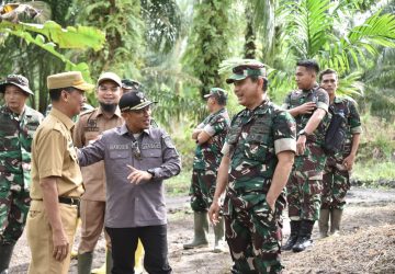 Bagus Santoso Sambut dan Dampingi Kasdam 1 BB, Tinjauan Program Ketahanan Pangan
