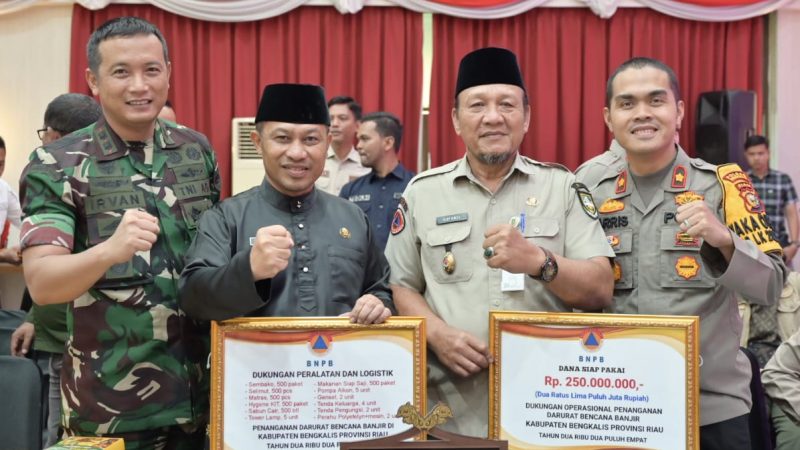 Pemkab Bengkalis Terima Bantuan Banjir Dari BNPB Republik Indonesia