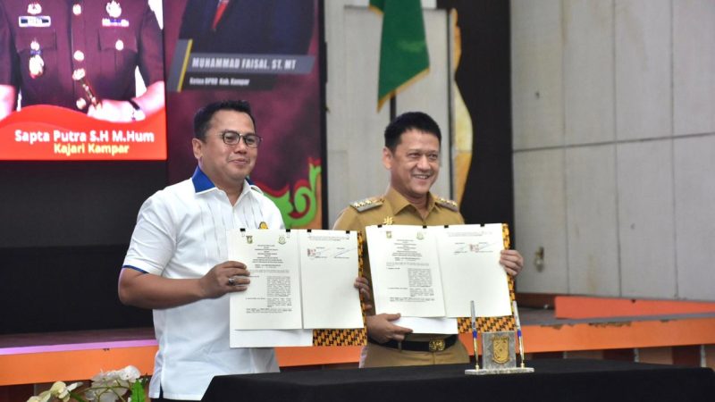 Terkait Pengamanan Asset Daerah, Pemkab Kampar Tandatangani Perjanjian Kerja Sama Dengan Kajari Kampar