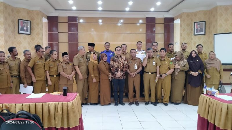 Sekda Rohil Dampingi Anggota DPD RI, Sosialisasi Penyusunan DIM RUU Tentang PAD