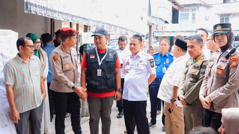 Pj Bupati Kampar Bersama Forkopimda Lakukan Monitoring Pelaksanaan Pemilu 2024