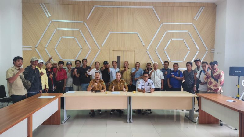 Pertemuan Kominfotiks Rohil dengan Organisasi Pers: Membangun Kerjasama Media dalam Bulan Suci Ramadhan