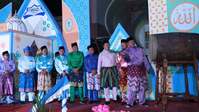 Bupat Siak Membuka MTQ ke XXIV Tingkat Kecamatan Siak
