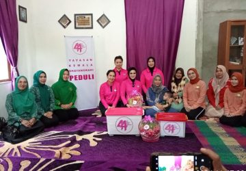 Kunjungan Ketua Pengurus Yayasan Kemala Bhayangkari Riau Peduli Anak Stunting