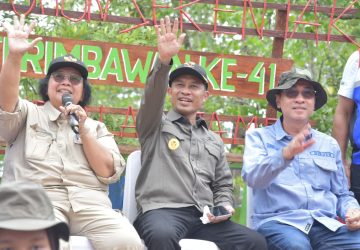 Bupati Bengkalis Sambut dan Dampingi Kunker Menteri LHK, di Mangrove Education Center dan Arboretum Gambut
