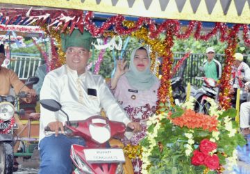 Tanda Syukur, Bangga dan Apresiasi Kepada Petugas Kebersihan, Kasmarni Bawa Adipura Keliling Kota Bengkalis