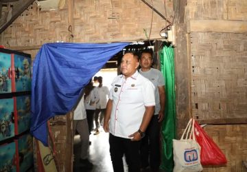 Bedah Rumah Warga Kurang Mampu di Desa Kuripan, Nanang: Perhatikan Standarisasi Bangunan