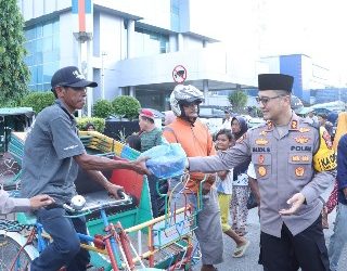 Polres Inhil Berbagi Kebaikan dan Berkah Ramadhan Pada Masyarakat
