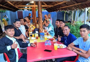 Mempererat Silaturahmi Guru Bersama Ikatan Alumni SMKN 1 Bengkalis Gelar Buber