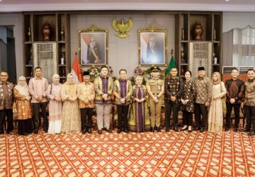 Kompak Pakai Gambo Muba, Pj Bupati Apriyadi Boyong Kepala OPD Halal Bihalal ke Forkopimda Sumsel