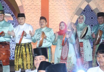 Bupati Kasmarni Hadiri Pembukaan MTQ ke-42 Tingkat Provinsi Riau di Dumai
