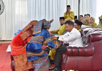 Perpisahan Emas di SMAN 1 Bangkinang Kota: Pj Bupati Kampar Hadiri Pelepasan 386 Siswa Kelas XII Angkatan Ke-24