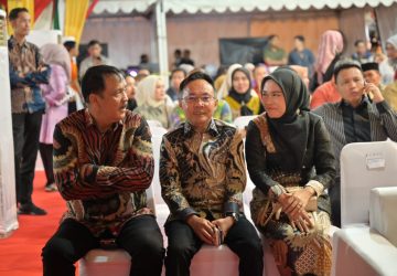 Bupati Bengkalis Hadir Menyaksikan Open Ceremony GN BBI dan BBWI Lancang Kuning Carnival 2024