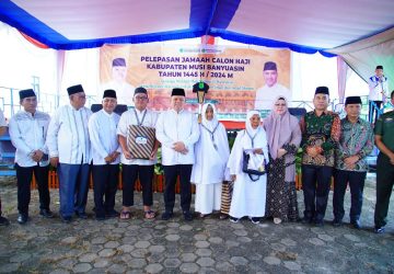 Lepas 270 JCH Muba, Pj Bupati Sandi Fahlepi&nbsp; Minta Jemaah Jaga Kesehatan