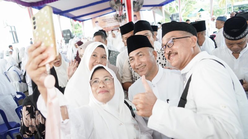 Rogoh Kocek Pribadi, Apriyadi Beri Uang Saku 300 Riyal ke Tiap JCH Asal Muba