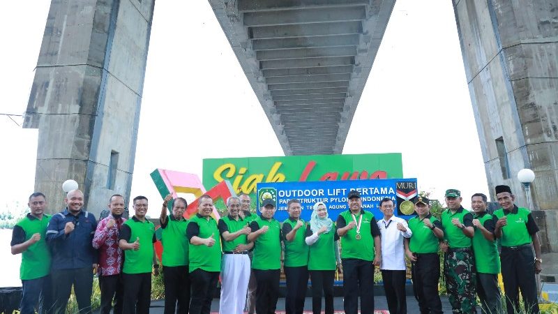 Raih Rekor MURI, Lift Jembatan TASL Jadi Primadona Wisatawan Siak