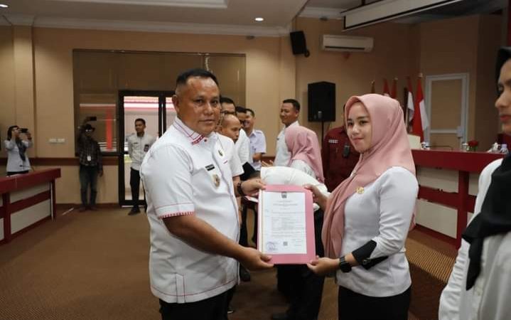 147 PPPK Tendik Guru dan Nakes Terima SK Bupati