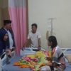 Di Jenguk Hairan Beserta Istri di RSUD, Keluarga Pasien Ucapkan Terima Kasih