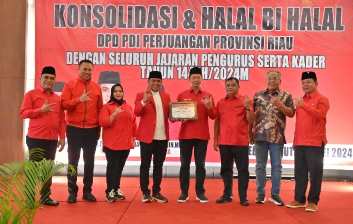 Bupati Kasmarni Ucap Selamat Septian Nugraha dan M Alga Viqky Azmi atas Suara Pileg Terbanyak se-Provinsi Riau