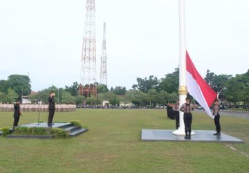 Upacara Hari Lahir Pancasila 2024 di Mapolda Riau Berlangsung Khidmat, Kombes Pol. Hermansyah Sampaikan Pesan Persatuan