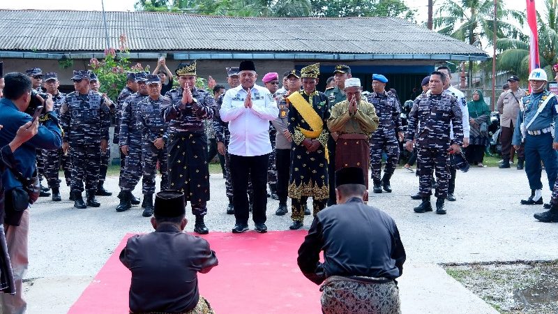 Bupati Siak Alfedri sambut KASAL Laksmana TNI Dr Muhammad Ali