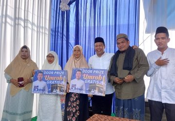 H. Romi Hariyanto Bersilaturahmi di Kec. Sarolangun, Serta Bagikan Dua Kupon Undian Umroh Gratis