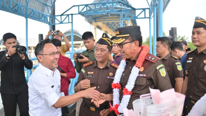 Sekda Bengkalis Sambut Kedatangan Kepala Kejaksaan Tinggi Riau