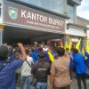 Desak Perusahaan Tambang Agar Ditindak, F-MIM dan PC PMII Demo dan Orasi di Kantor Bupati Inhu