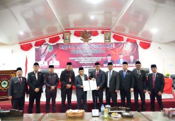 Rapat Paripurna Pelantikan Pimpinan DPRD PALI Masa Jabatan 2014-2019