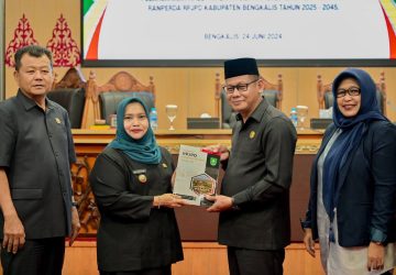DPRD Kab. Bengkalis Gelar Rapat Paripurna Penyampaian Ranperda Pertanggungjawaban Pelaksanaan APBD T.A 2023 dan RPJPD Tahun 2025-2045
